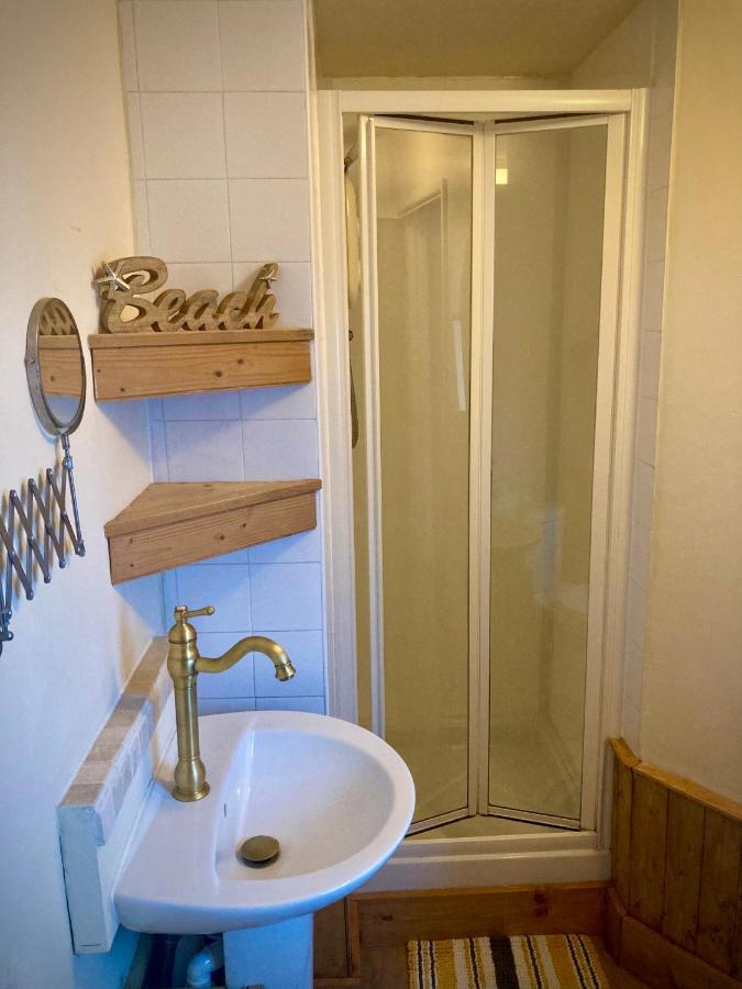 Aqua Shack At Pure Shores Retreats Apartman New Quay Kültér fotó